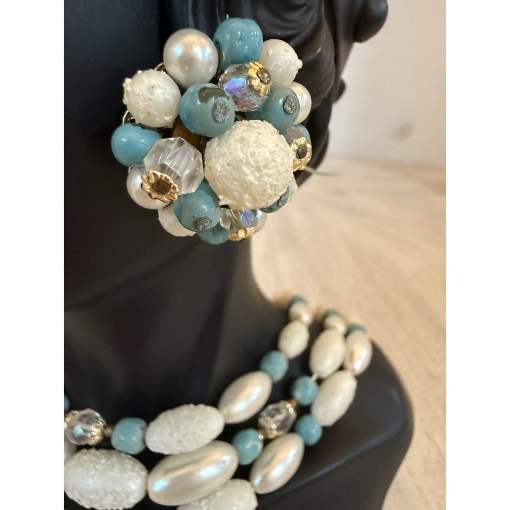 Vintage 1960s Japan Aqua Blue White Pearl Beaded Necklace Clip On Earrings Set - Picture 4 of 15